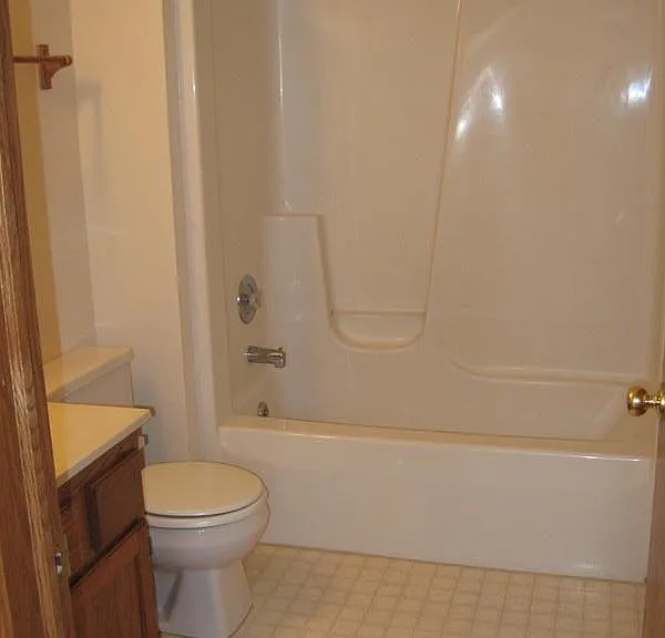 1116 N Gammon Rd — Photo 14