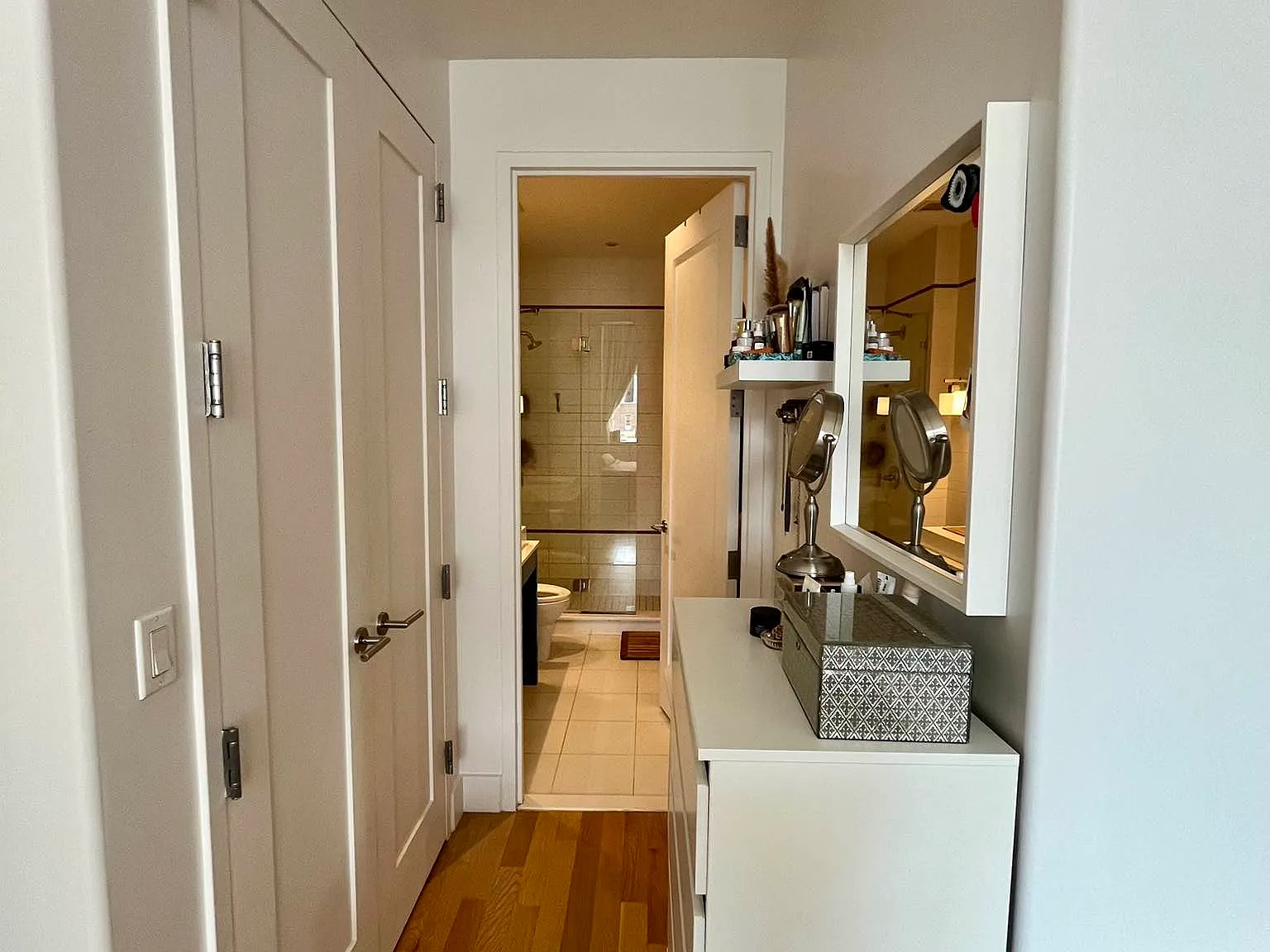 156 Hope Street — Photo 3