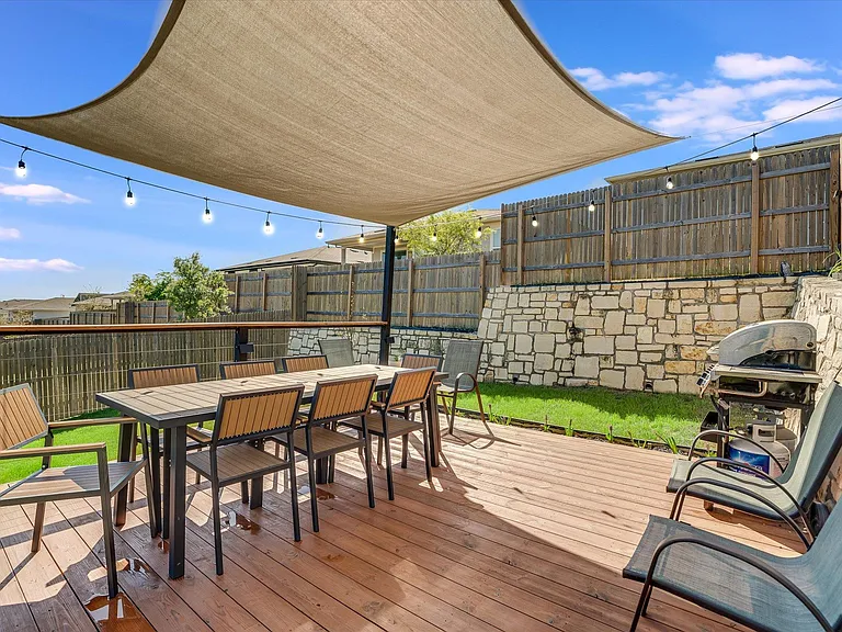 2405 Sisterdale Ln — Photo 27