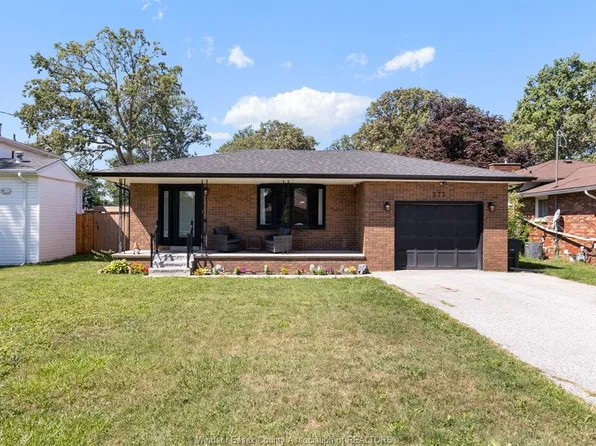 573 Lesperance Rd, Tecumseh, ON N8N 1W5