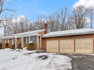 103 Martin St, Essex, MA, 01929