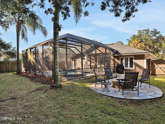 5th image of 3553 AVALON COVE Drive E