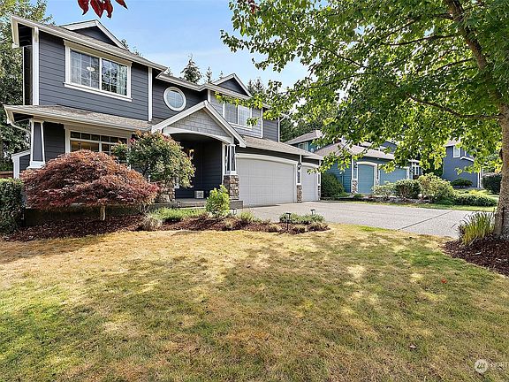2nd image of 20605 193rd Avenue Ct E