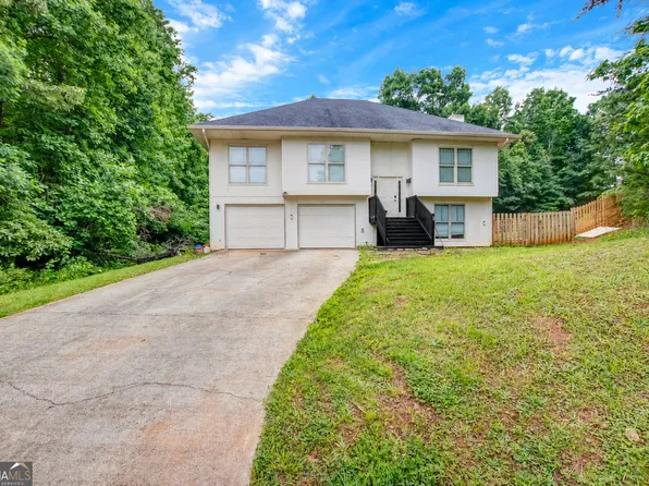 556 Redbud Ln, Mount Airy, GA 30563