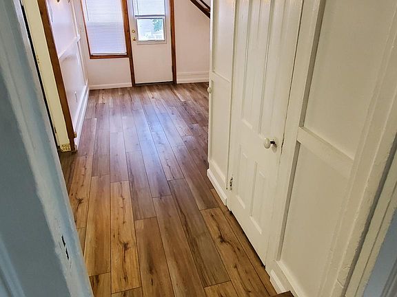 Back Entry to Living Room from outside