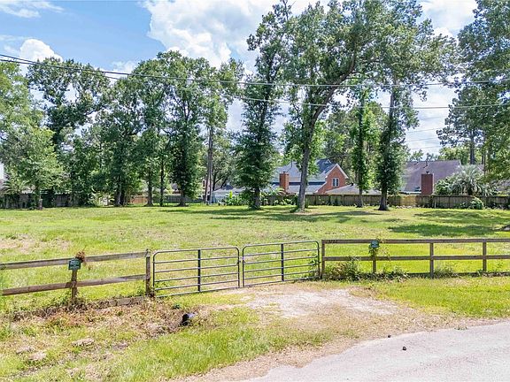 2nd image of 0 Acorn Ln Lot 36 & 37