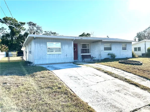 2110 Cleveland Rd, Sebring, FL 33870