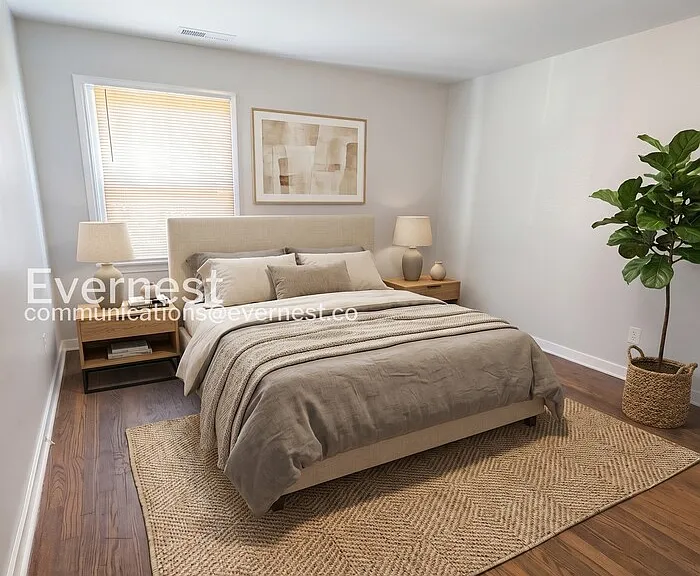 5725 Avenue O — Photo 4