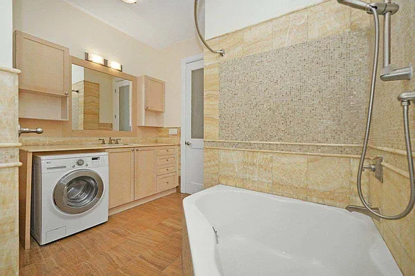 Rented by Corcoran | media 6