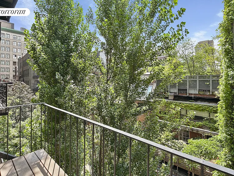 12 E 12th St #5SW — Photo 3
