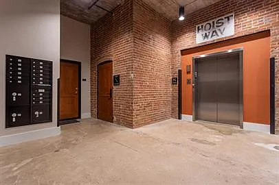 Kretschmer Lofts — Photo 3
