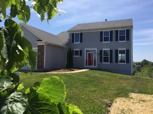 632 Windett Ridge Rd, Yorkville, IL 60560