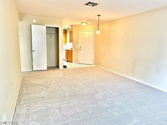 3rd image of 3125 N Buffalo Dr Unit 1135