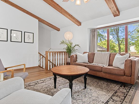 4th image of 12852 Essex Way