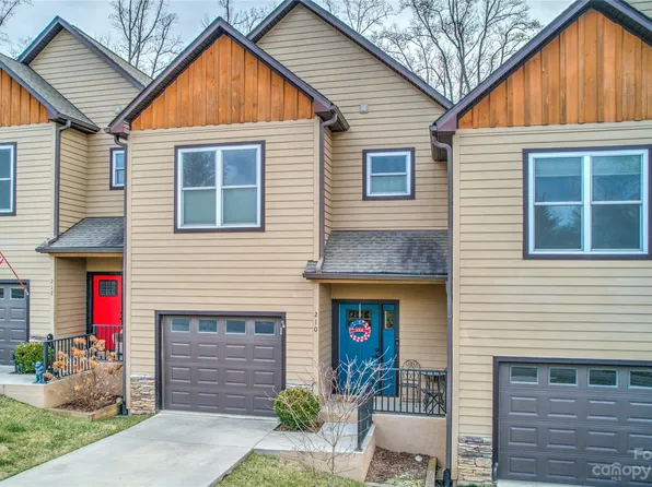 210 Rainbow Ter, Black Mountain, NC 28711