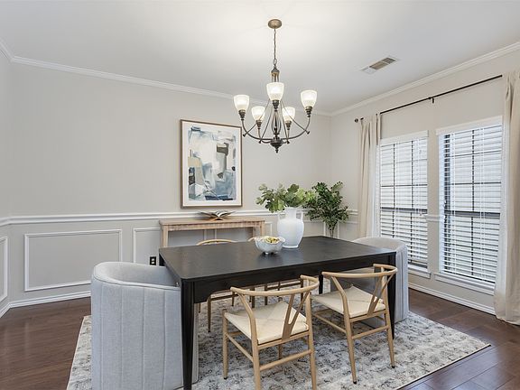 5th image of 68 Legend Rd