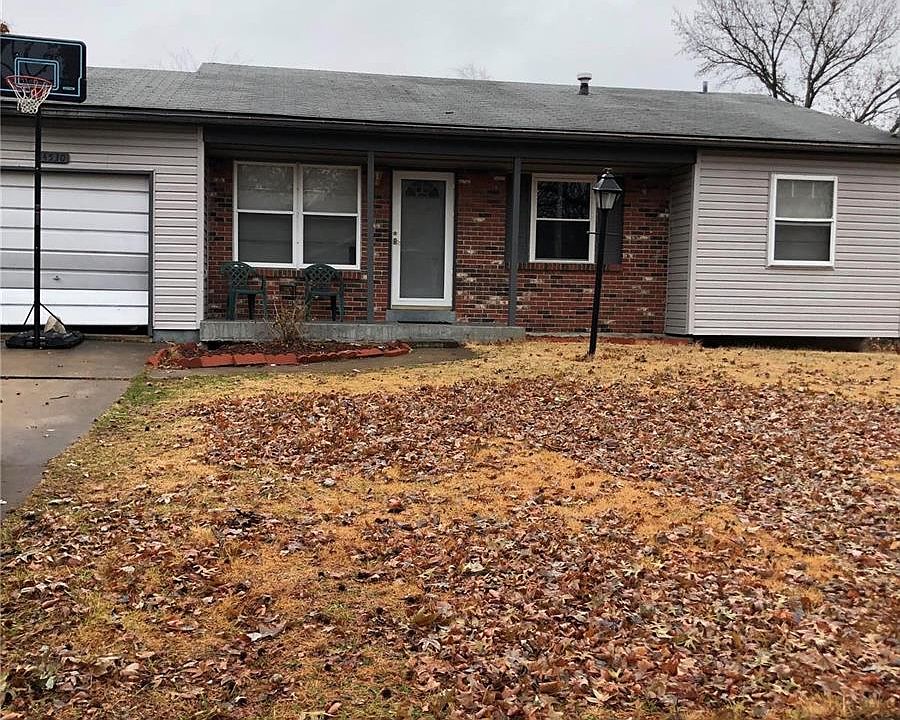 1st image of 14530 Fox Manor Dr