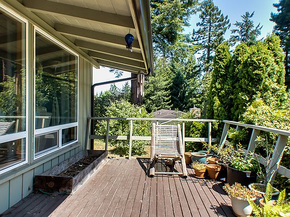 5th image of 1611 Fern Dr