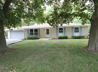 8070 McHenry St, Burlington, WI 53105
