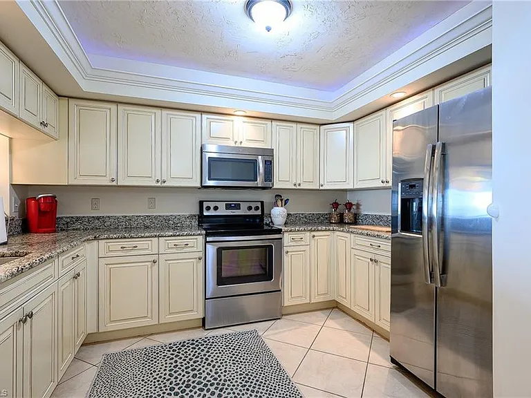 25 Bluebill Ave #403 — Photo 14
