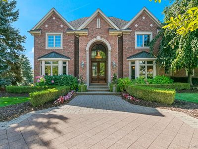19411 Maybury Ln, Northville, MI, 48167