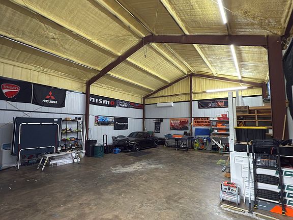 3rd image of 26850 Timber Ln