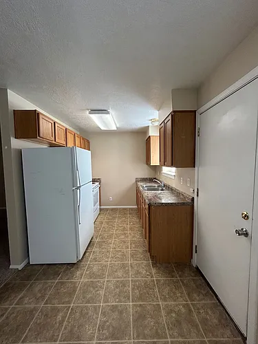 Floor plan 2 Bed 1Bath Apt