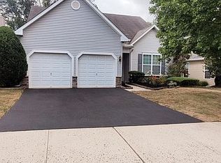 10 Enclave Blvd, Lakewood, NJ 08701