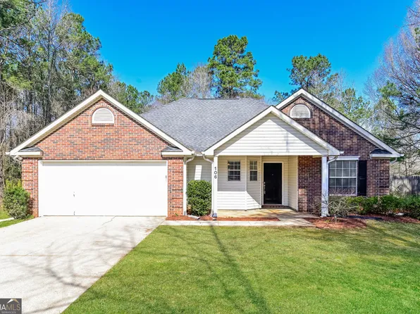 106 Emerald Ln, Hampton, GA 30228