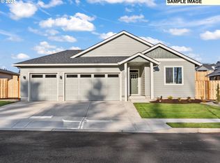 2127 E Badger Way, La Center, WA 98629