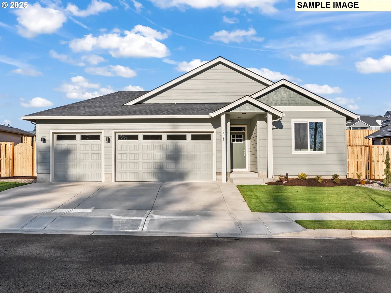 2127 E Badger Way photo 1