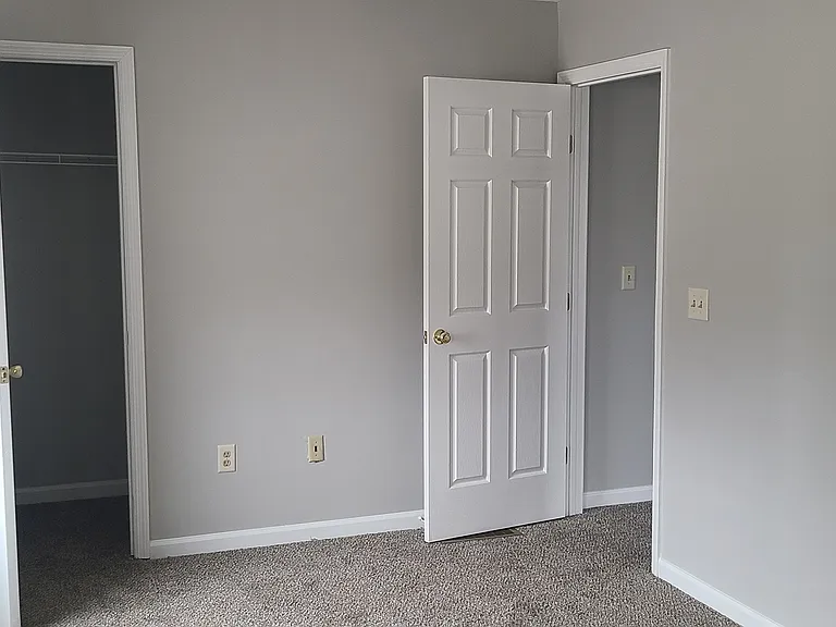 238 Keystone Dr #1 — Photo 16