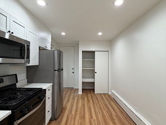 4th image of 1226 Sherman Ave APT 2S