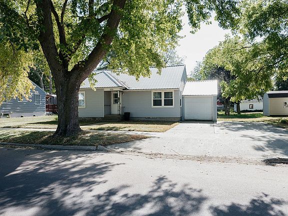 4th image of 505 E Ciro St