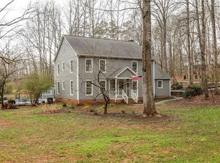 1602 Fairway Dr, Newton, NC 28658