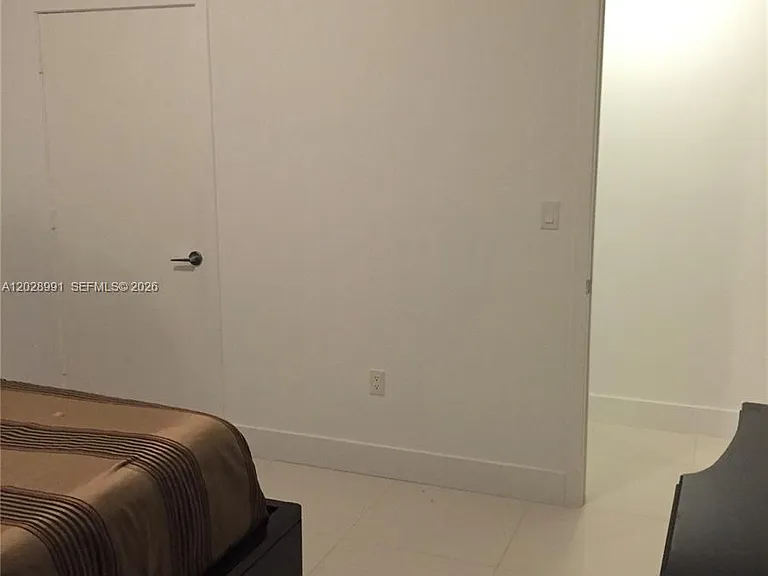 1111 SW 1st Ave #2718 — Photo 22