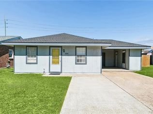 309 Highland Dr, Houma, LA 70364