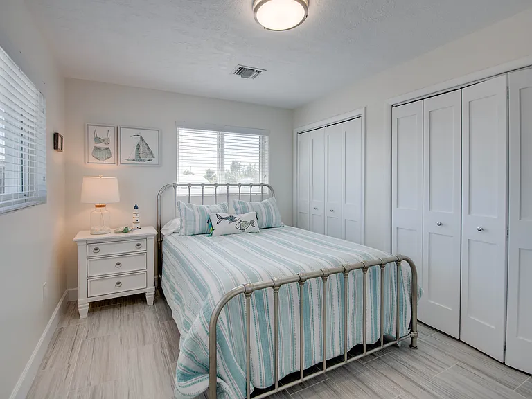 31145 Hollerich Dr — Photo 11