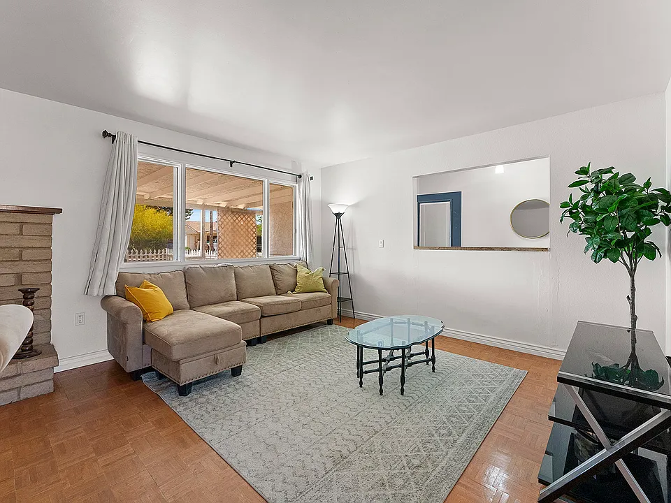 701 N Central Dr #3