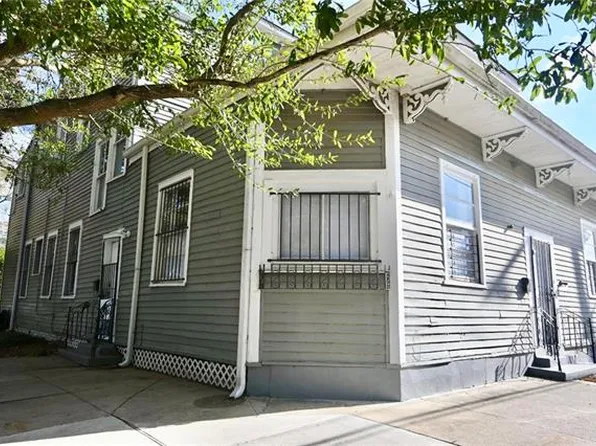 7329 Birch St, New Orleans, LA 70118