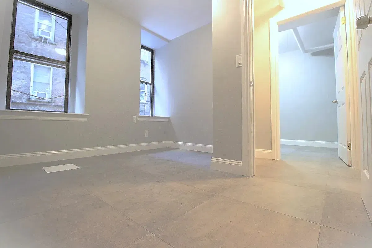 192 Claremont Avenue — Photo 3