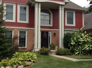 7172 Ilanaway Dr, West Bloomfield, MI