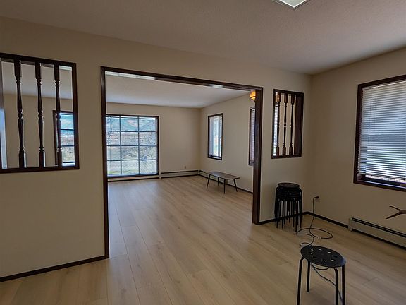 5th image of 31286 King Rd