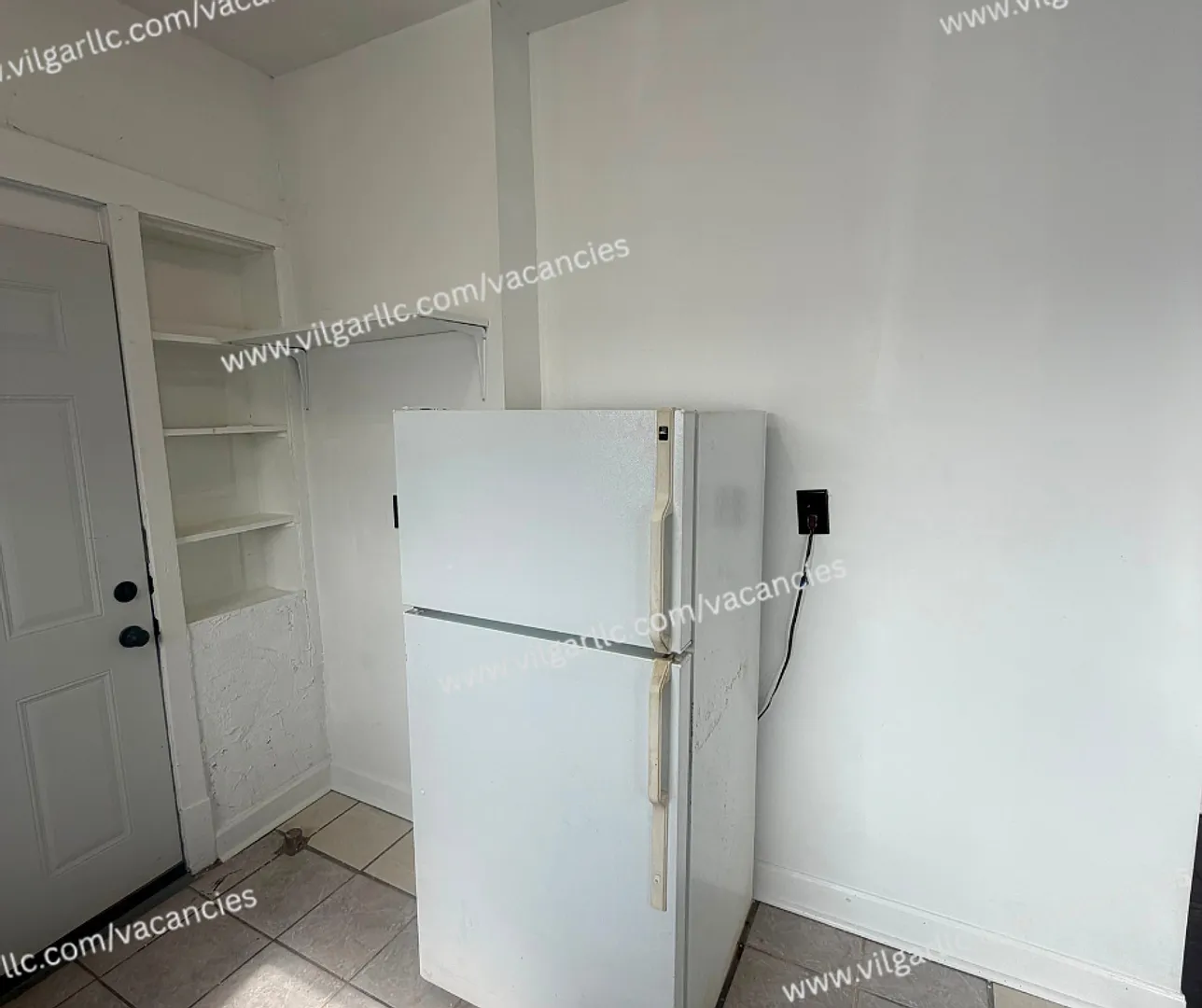 1514 W 5th Ave — Photo 4
