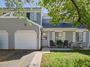 816 Minnesota Cir, Carol Stream, IL 60188