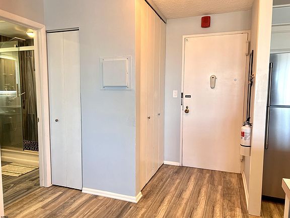 2nd image of 9400 Atlantic Ave #812-814