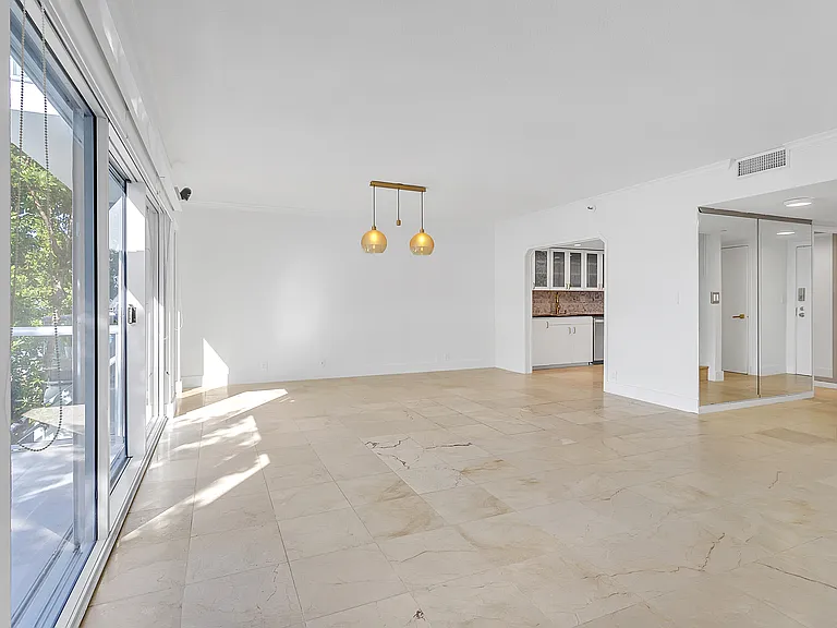 1541 Brickell Ave #105 — Photo 6