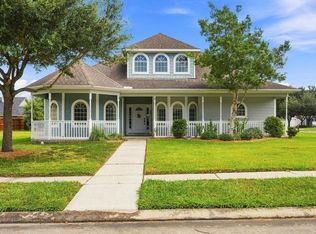 605 Brunswick Dr, League City, TX 77573