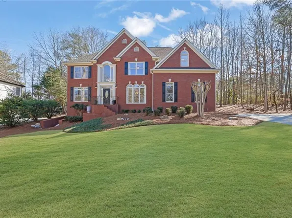 455 Emerald Lake Path, Buford, GA 30518
