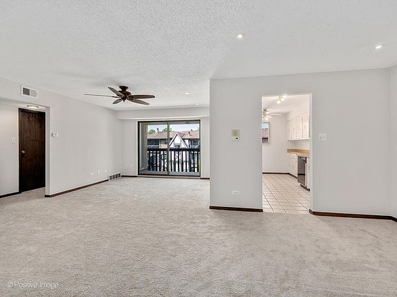 4th image of 13615 Lamon Ave APT 509